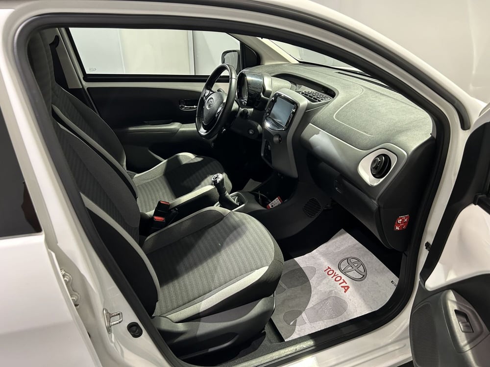 Toyota Aygo usata a Milano (6)