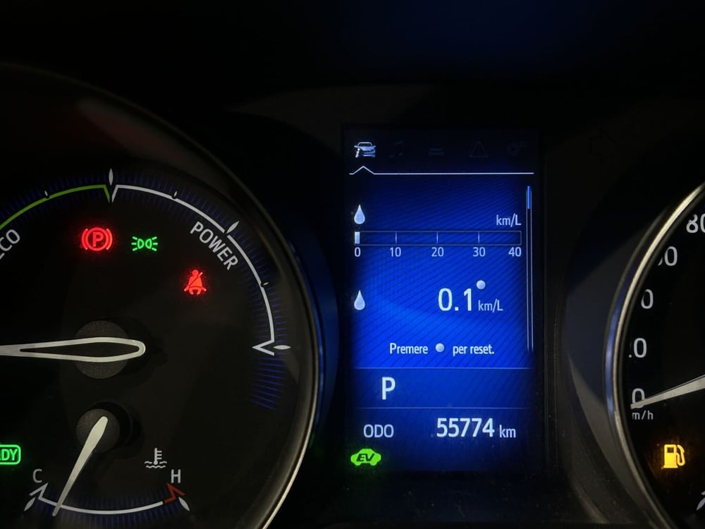Toyota Toyota C-HR usata a Milano (14)