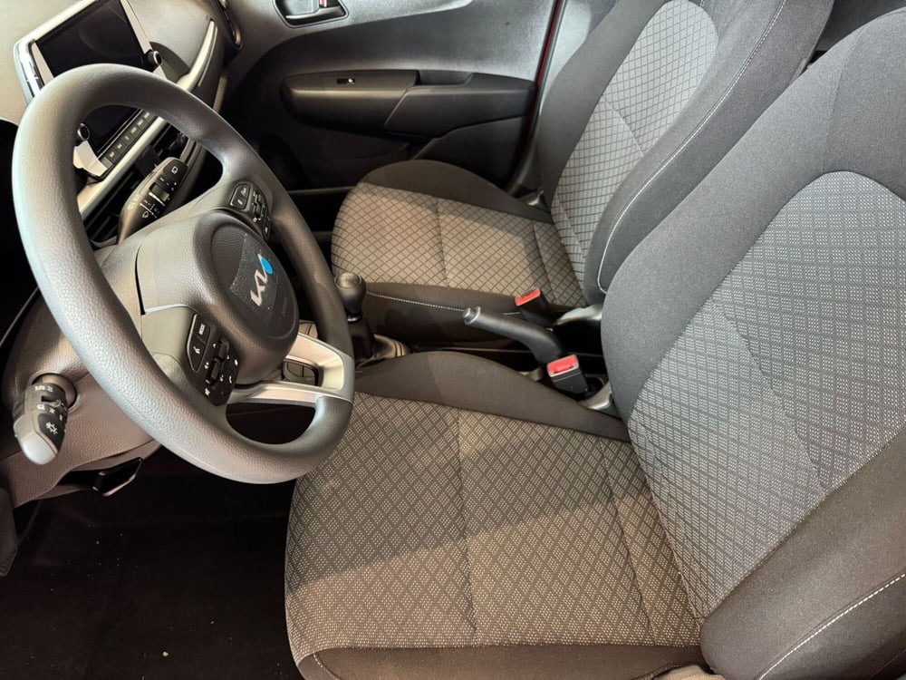 Kia Picanto nuova a Cremona (7)