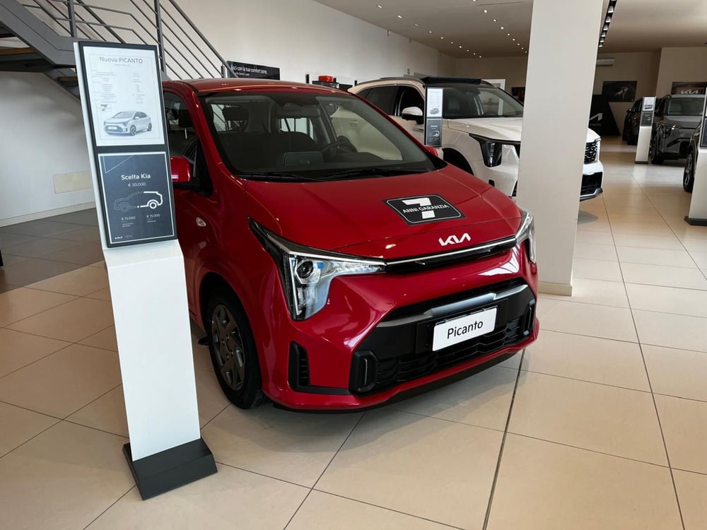 Kia Picanto nuova a Cremona (5)