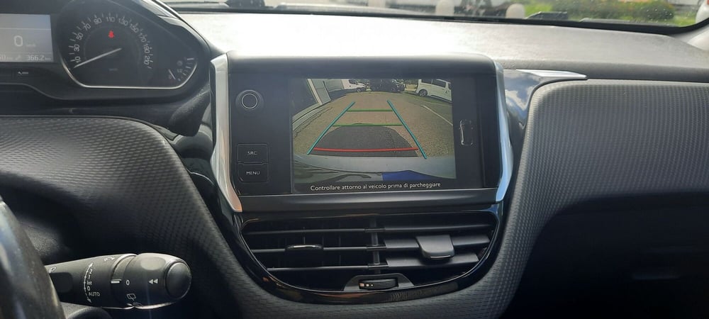Peugeot 208 usata a Aosta (11)