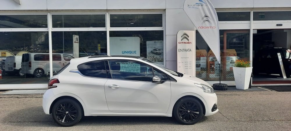Peugeot 208 usata a Aosta (3)