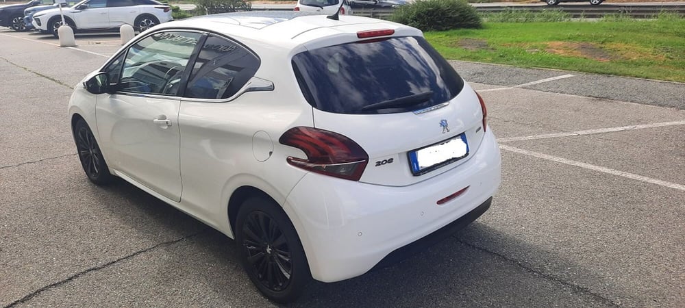 Peugeot 208 usata a Aosta (4)