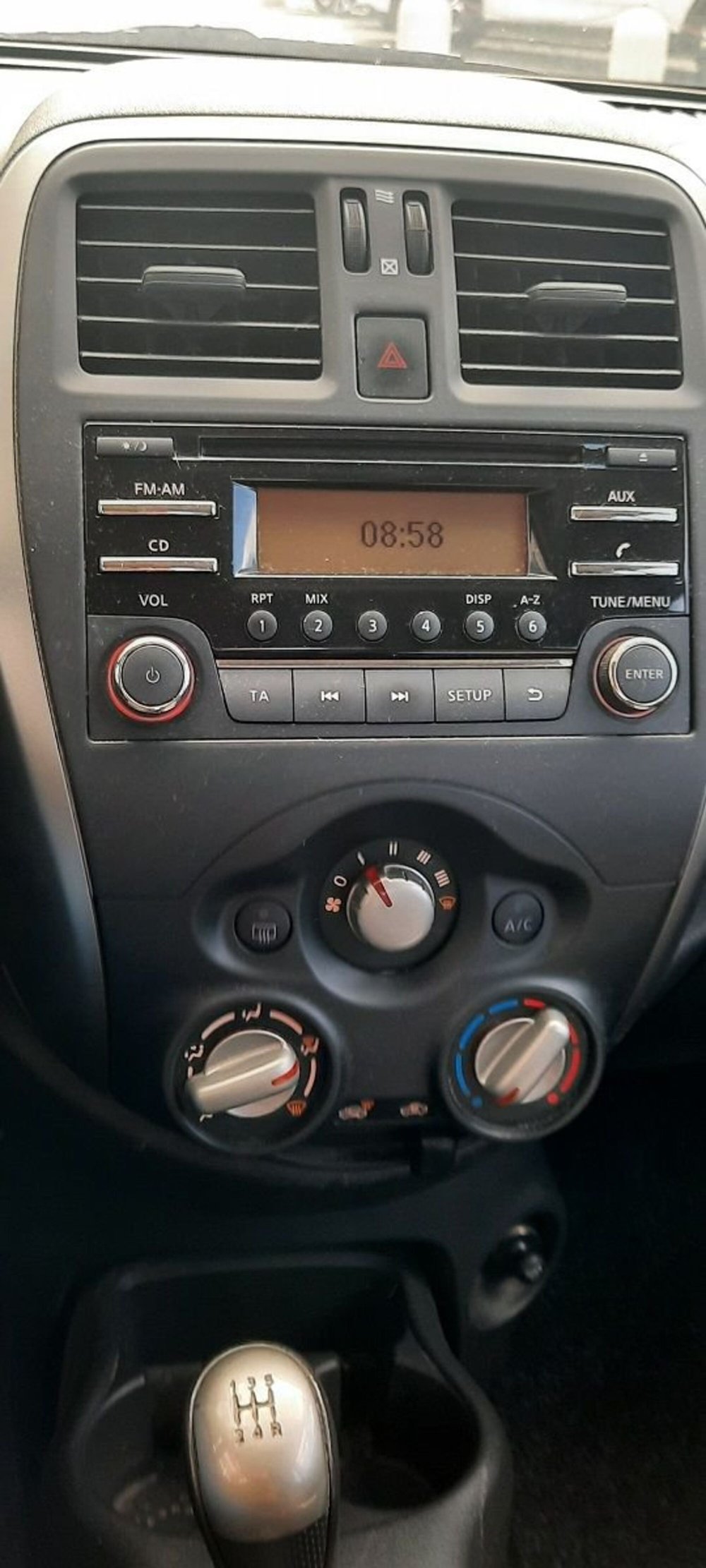 Nissan Micra usata a Aosta (8)