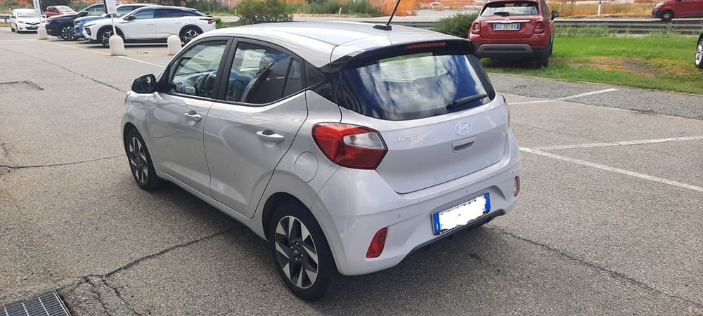 Hyundai i10 usata a Aosta (4)