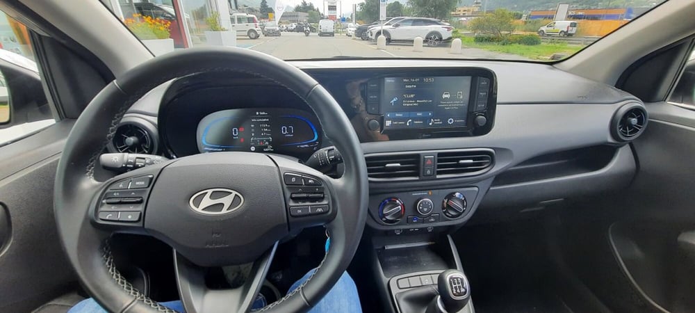 Hyundai i10 usata a Aosta (8)