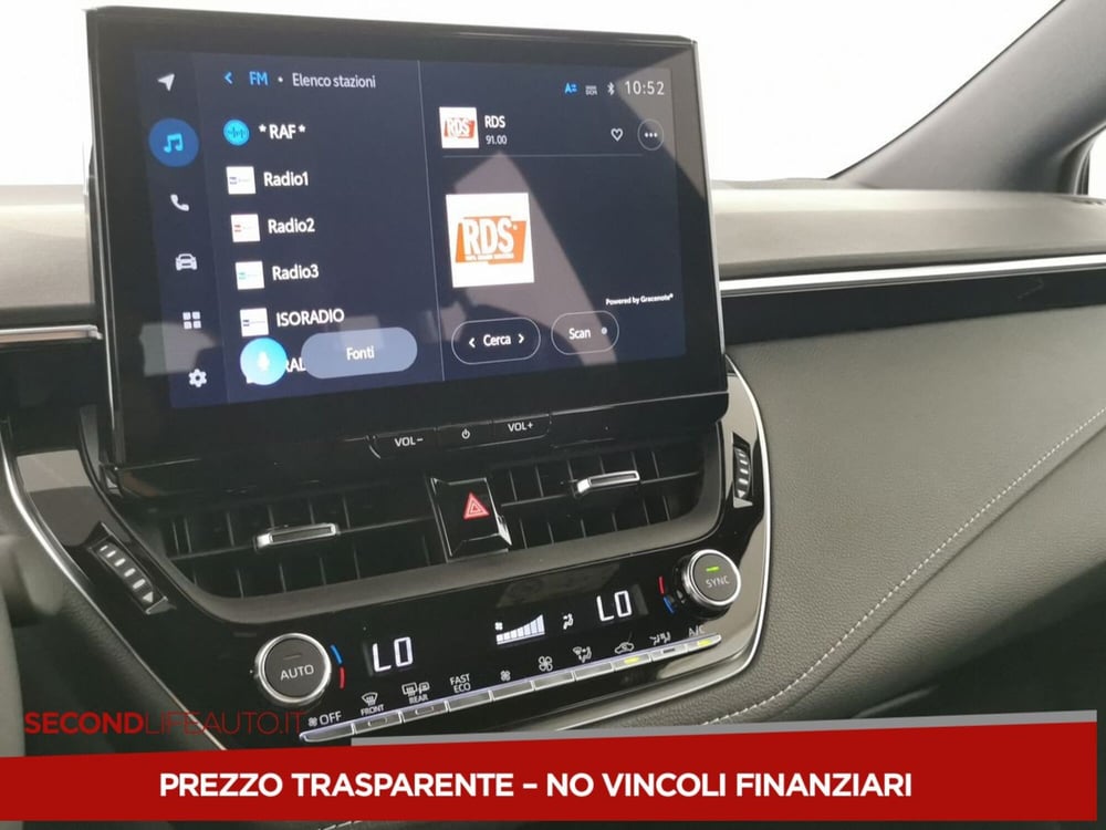Toyota Corolla Touring Sports nuova a Chieti (9)