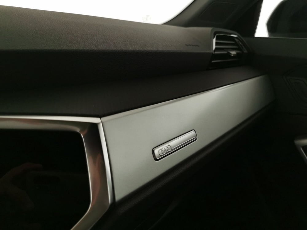 Audi Q3 Sportback usata a Chieti (18)