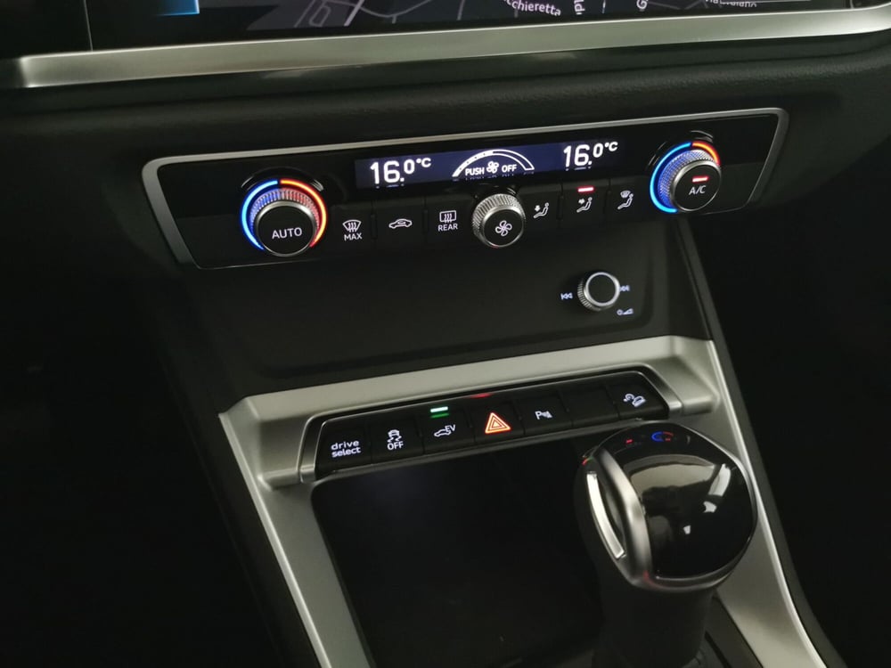 Audi Q3 usata a Chieti (16)