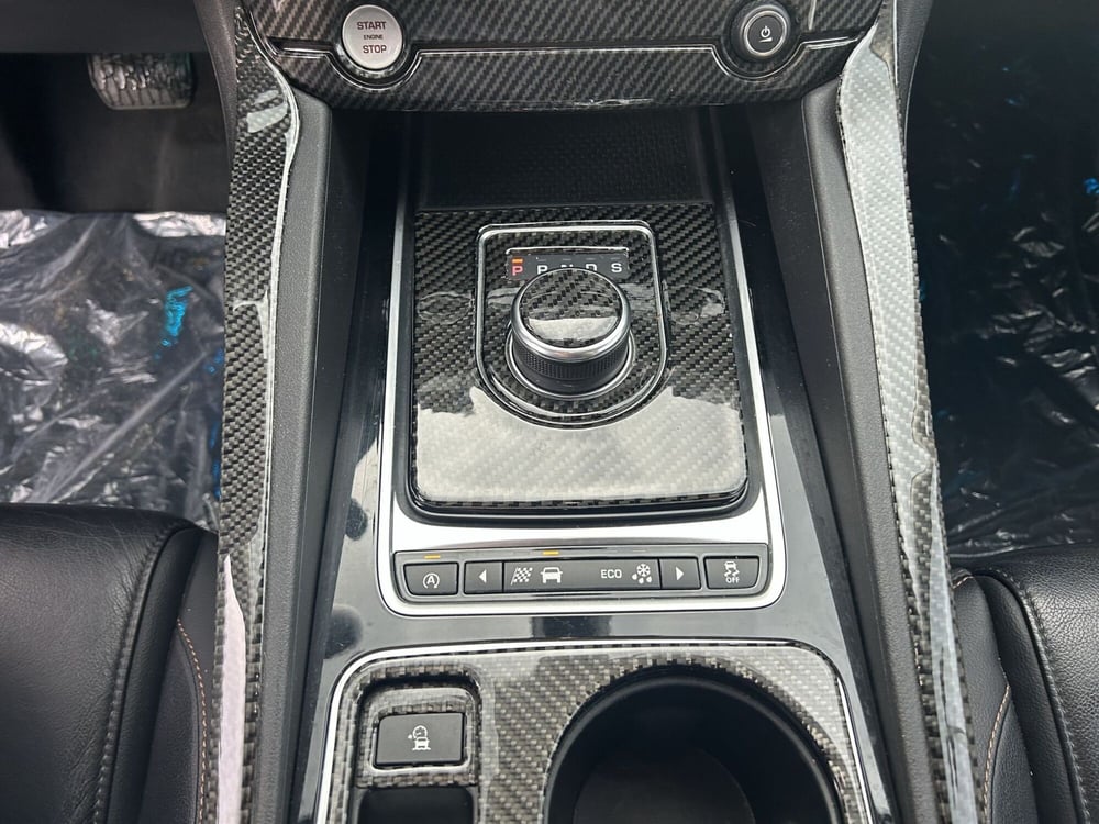 Jaguar F-Pace usata a La Spezia (14)