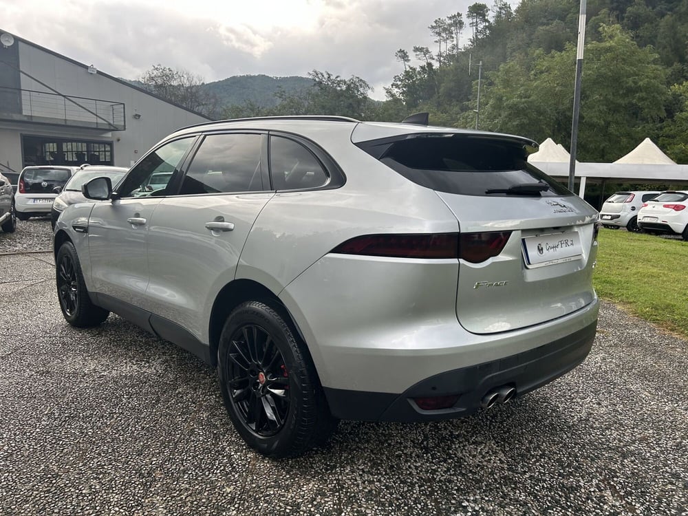 Jaguar F-Pace usata a La Spezia (5)