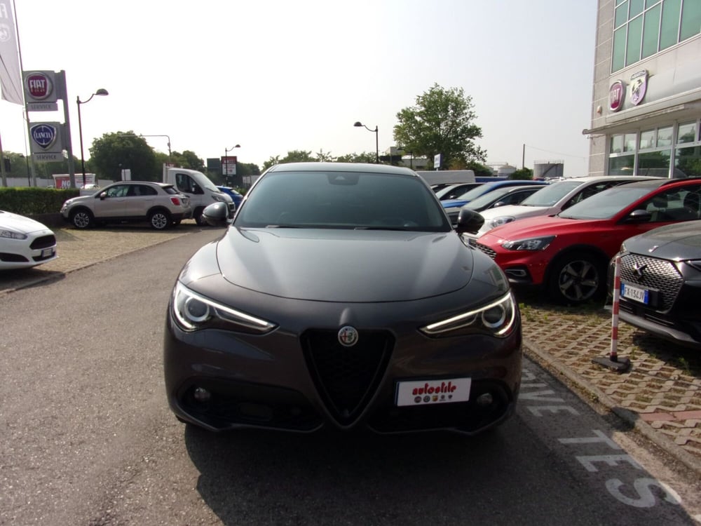 Alfa Romeo Stelvio usata a Reggio Emilia (2)
