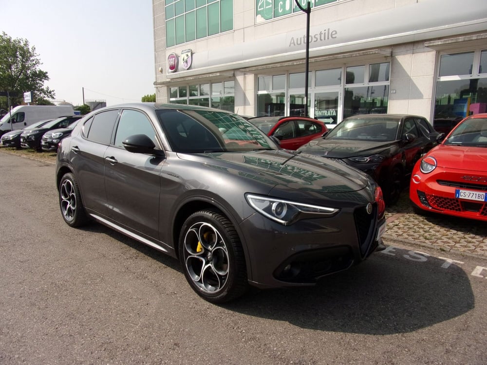 Alfa Romeo Stelvio usata a Reggio Emilia (3)