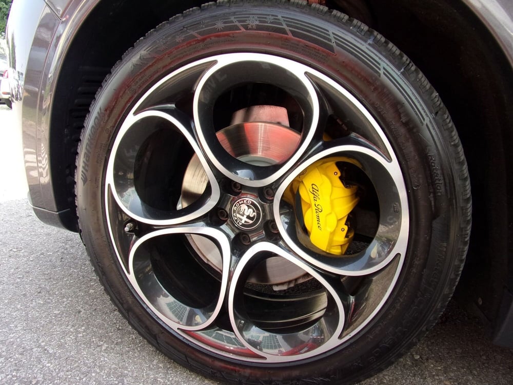 Alfa Romeo Stelvio usata a Reggio Emilia (9)