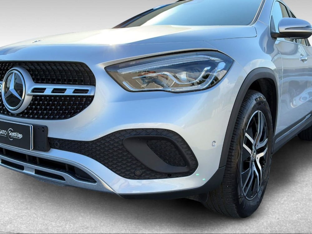 Mercedes-Benz GLA SUV usata a Pisa (16)