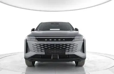 Omoda Omoda 9 SHS-P 1.5 tgdi phev Premium i-awd nuova a Castenaso