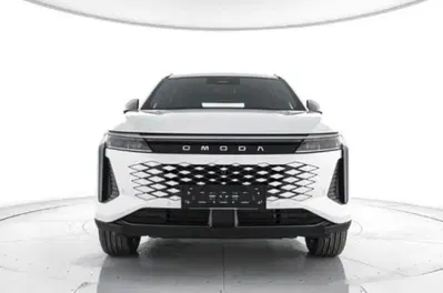 Omoda Omoda 9 SHS-P 1.5 tgdi phev Premium i-awd nuova a Castenaso