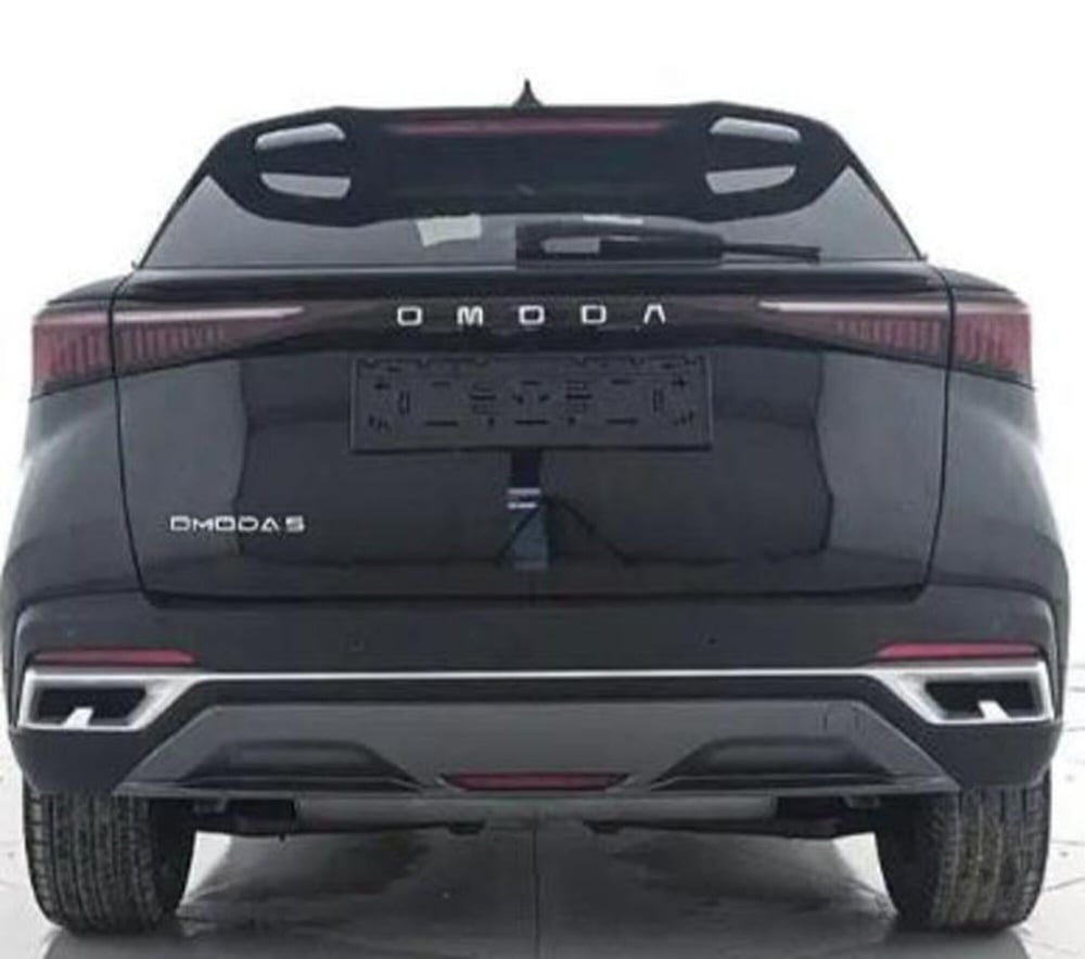 Omoda Omoda 5 nuova a Bologna (5)