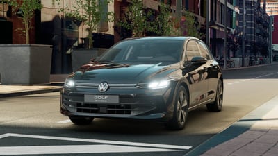 Volkswagen Golf 1.5 tsi ehybrid Edition 204cv dsg nuova a Bologna