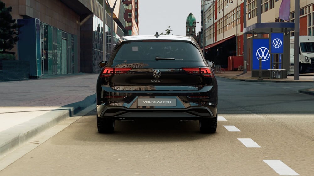Volkswagen Golf nuova a Bologna (11)