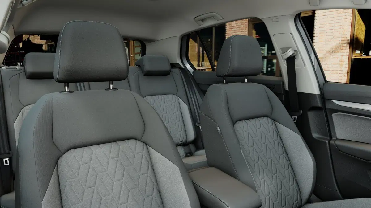 Volkswagen Golf nuova a Bologna (9)