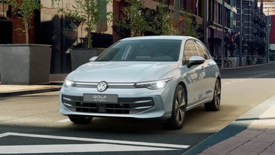Volkswagen Golf 1.5 tsi ehybrid Edition 204cv dsg nuova a Bologna