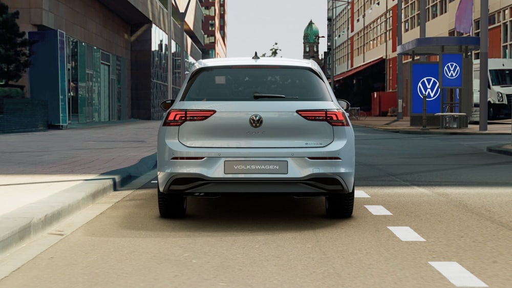 Volkswagen Golf nuova a Bologna (11)