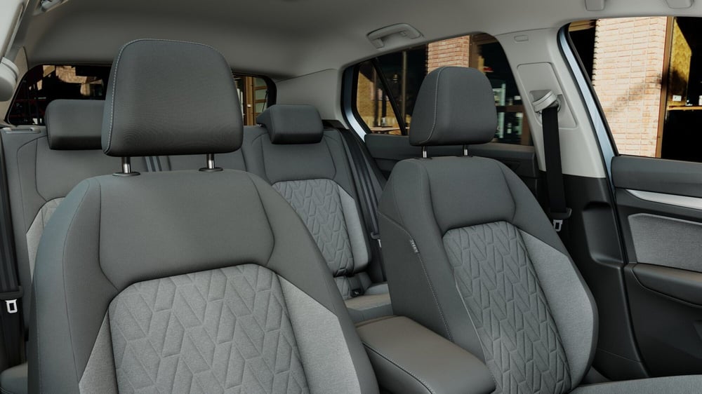 Volkswagen Golf nuova a Bologna (9)