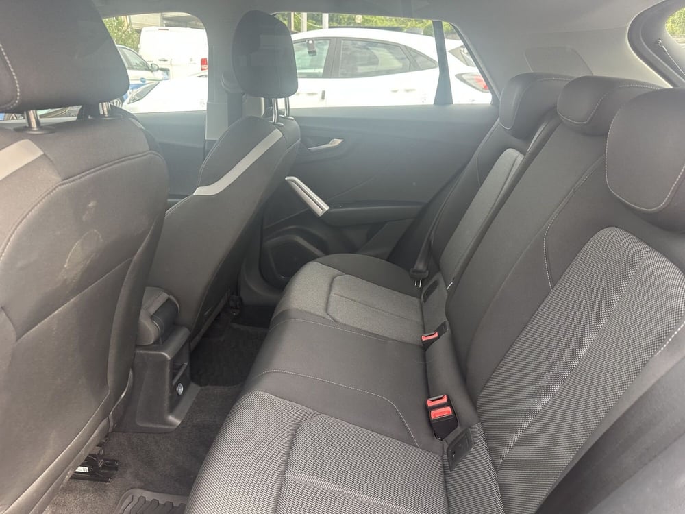 Audi Q2 usata a Milano (17)