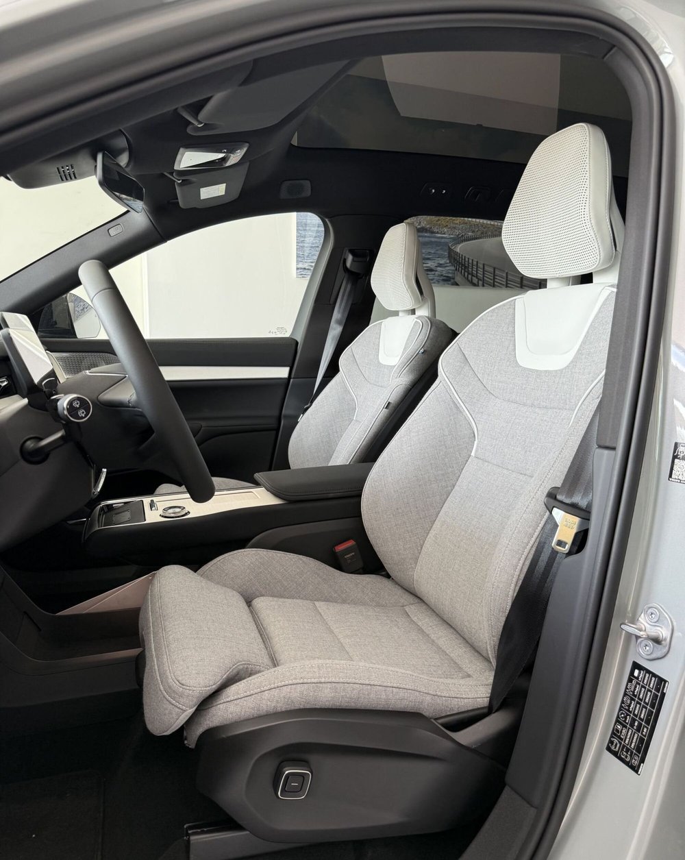 Volvo EX90 usata a Parma (4)