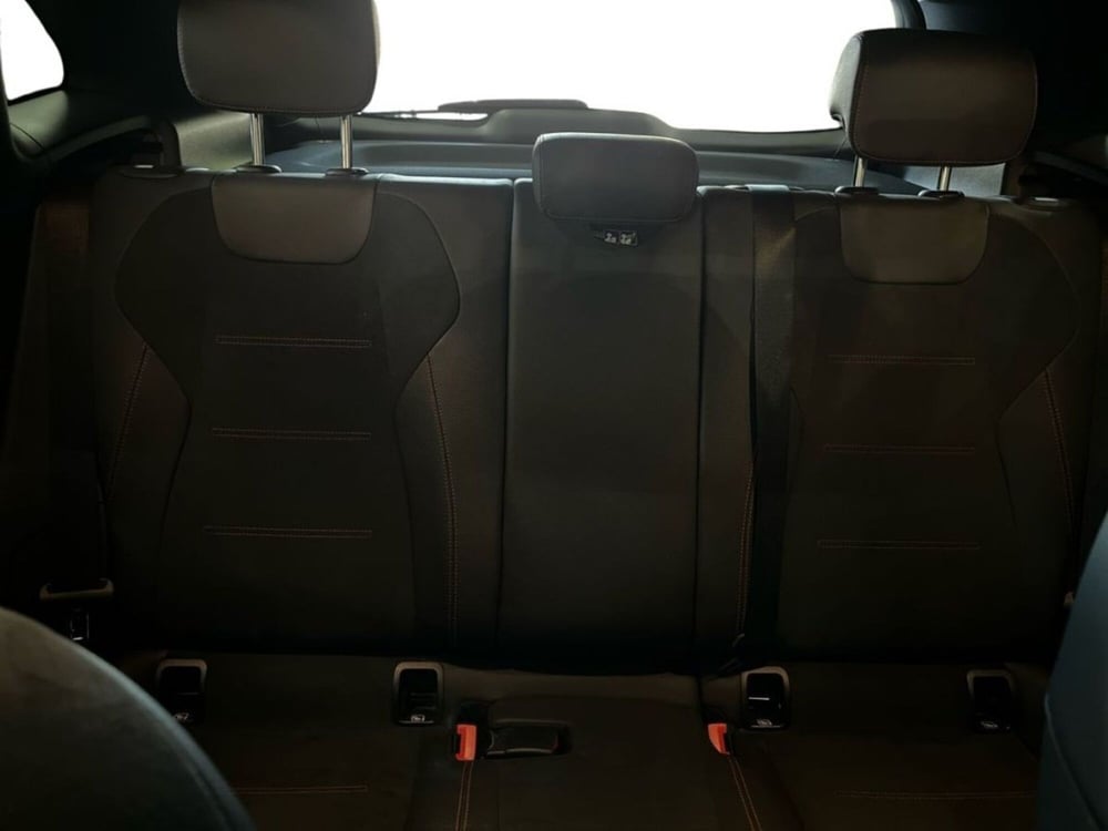 Mercedes-Benz GLA SUV usata a Lecce (16)