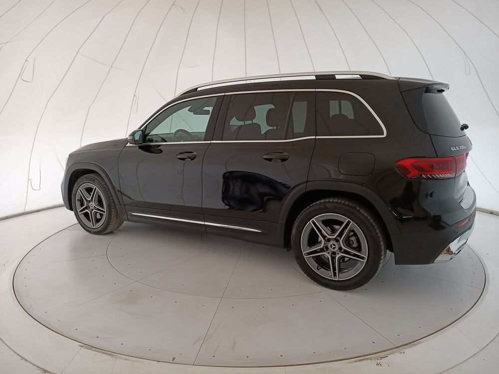 Mercedes-Benz GLB usata a Bari (3)