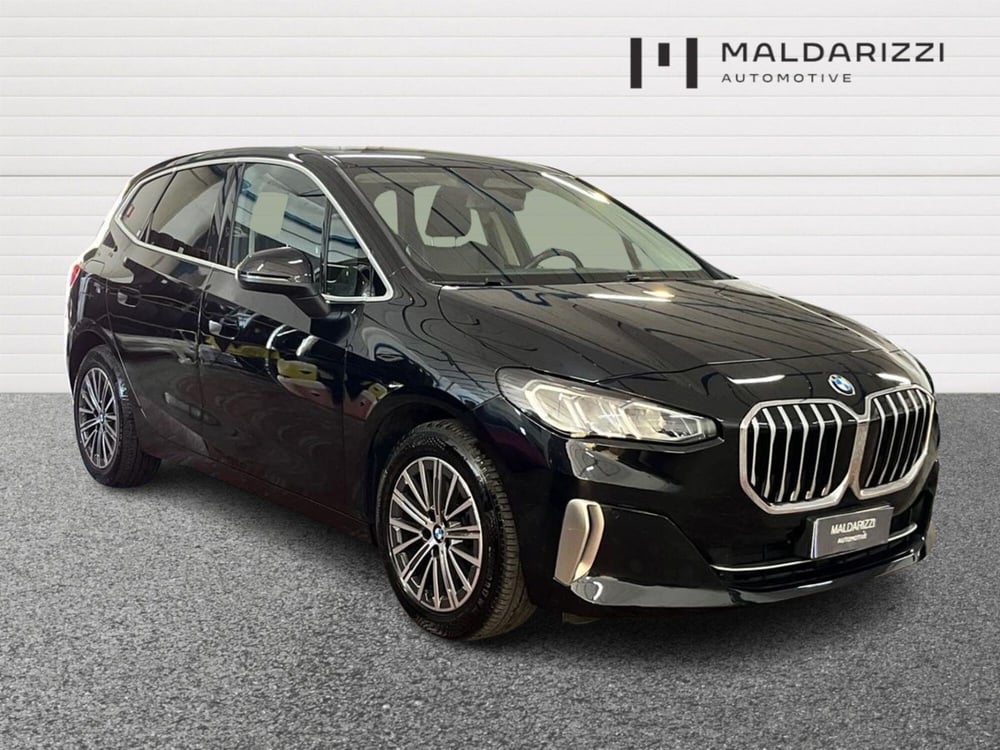 BMW Serie 2 Active Tourer usata a Bari (11)