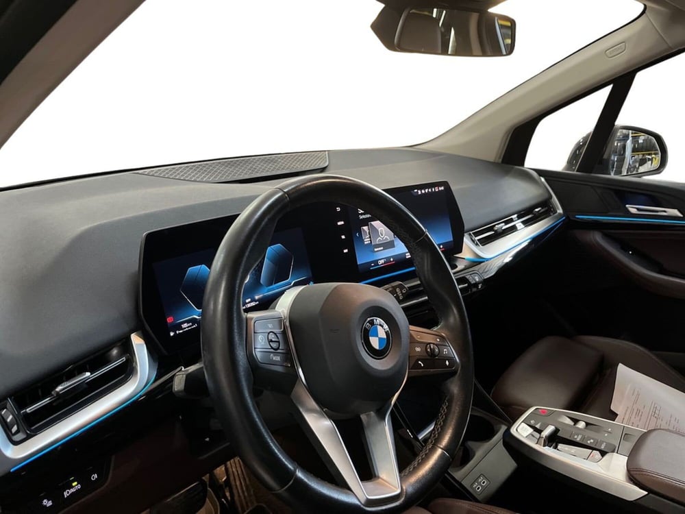 BMW Serie 2 Active Tourer usata a Bari (18)