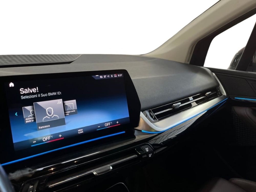 BMW Serie 2 Active Tourer usata a Bari (9)