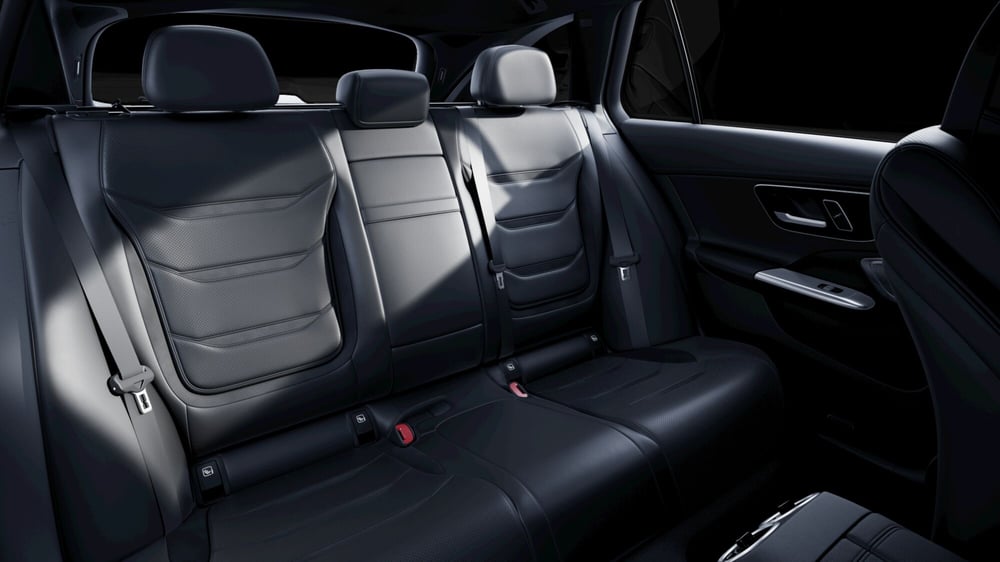 Mercedes-Benz Classe C Station Wagon nuova a Milano (6)