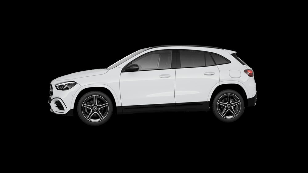 Mercedes-Benz GLA SUV nuova a Milano (2)