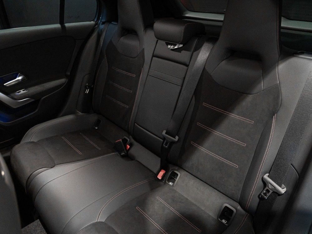 Mercedes-Benz Classe A Sedan nuova a Rimini (13)