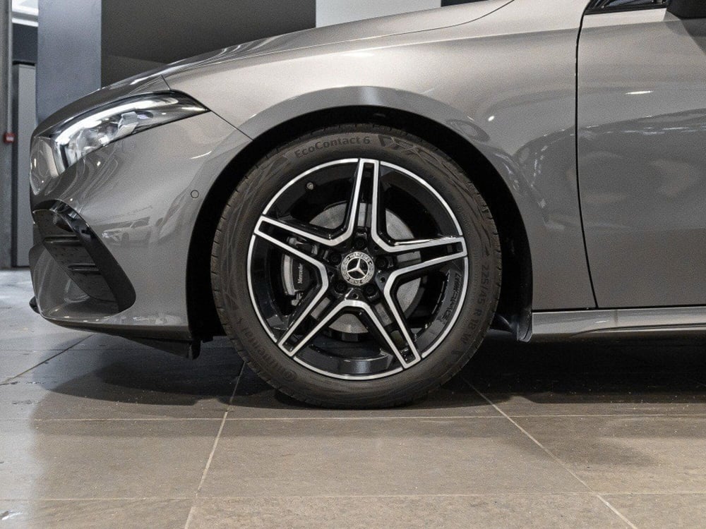 Mercedes-Benz Classe A Sedan nuova a Rimini (4)