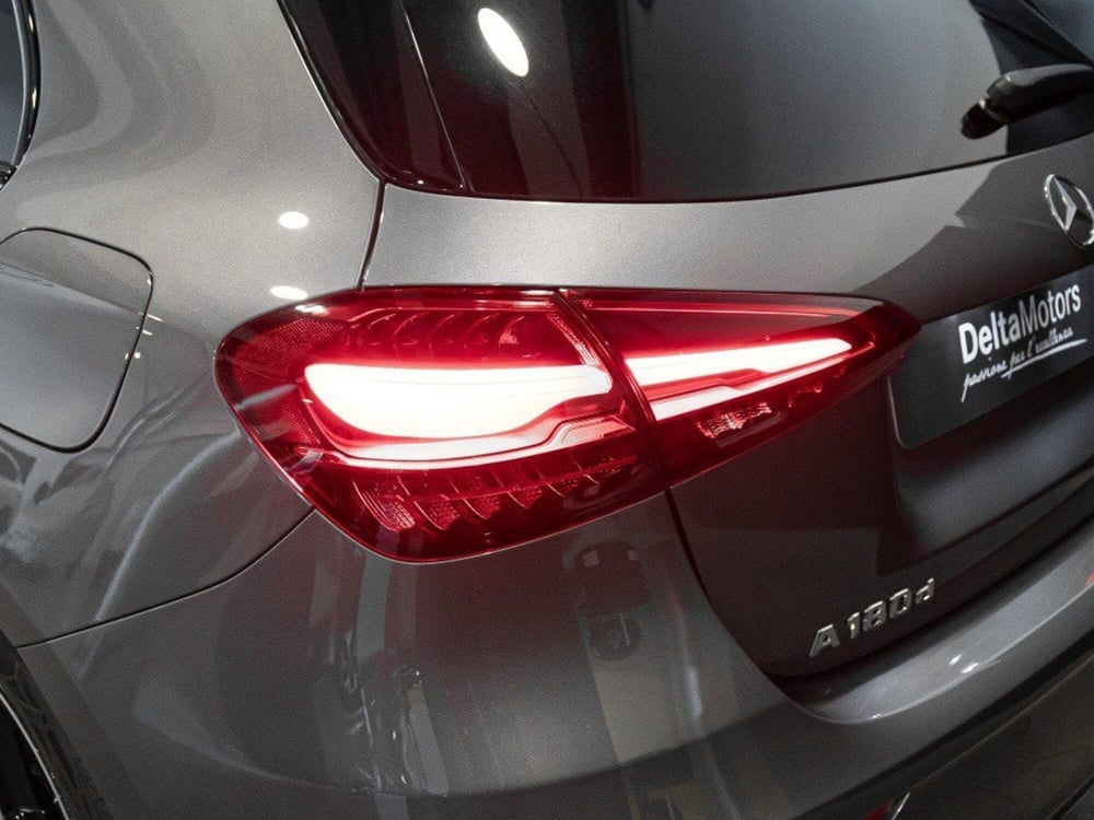 Mercedes-Benz Classe A Sedan nuova a Rimini (6)