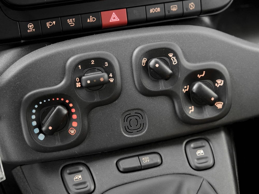 Fiat Panda Cross usata a Prato (10)