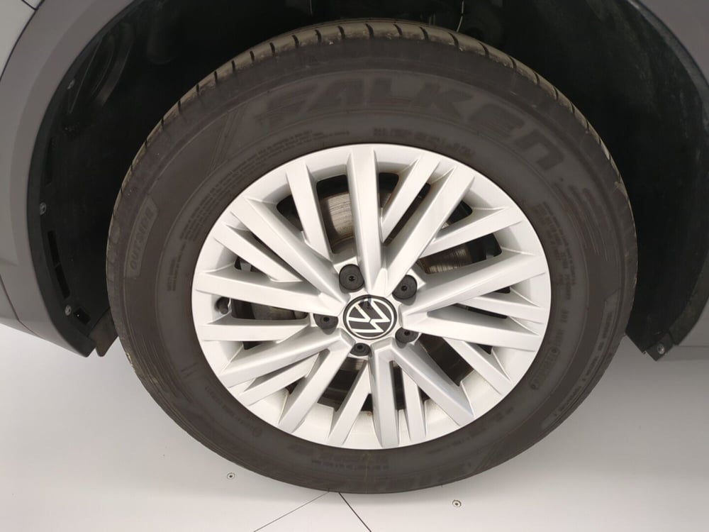 Volkswagen T-Roc usata a Avellino (11)