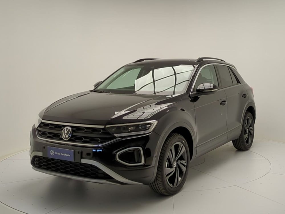 Volkswagen T-Roc nuova a Avellino (3)