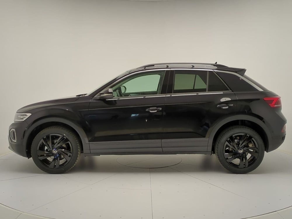 Volkswagen T-Roc nuova a Avellino (4)