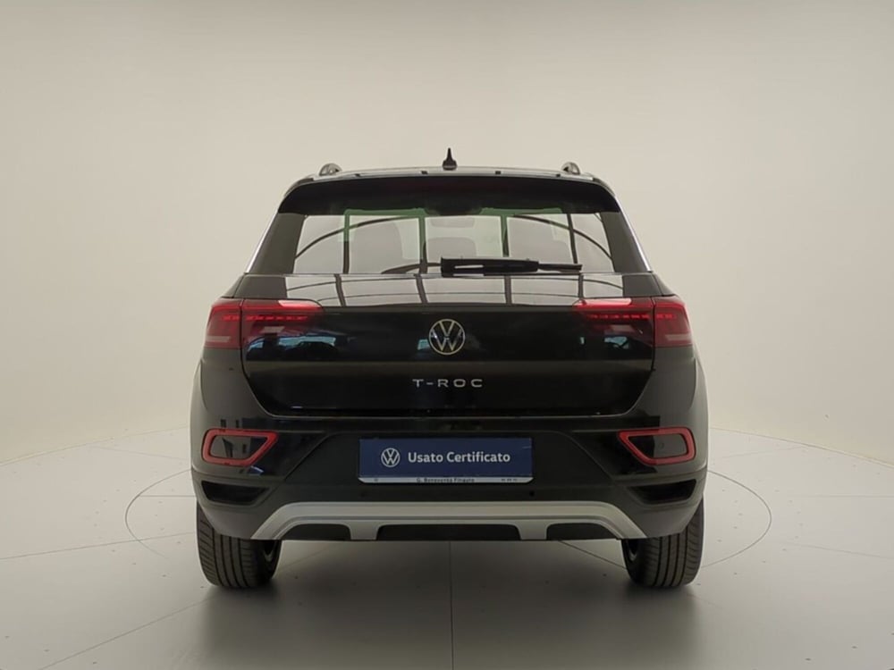 Volkswagen T-Roc nuova a Avellino (6)