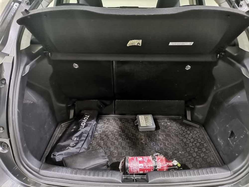 Toyota Yaris usata a Salerno (19)