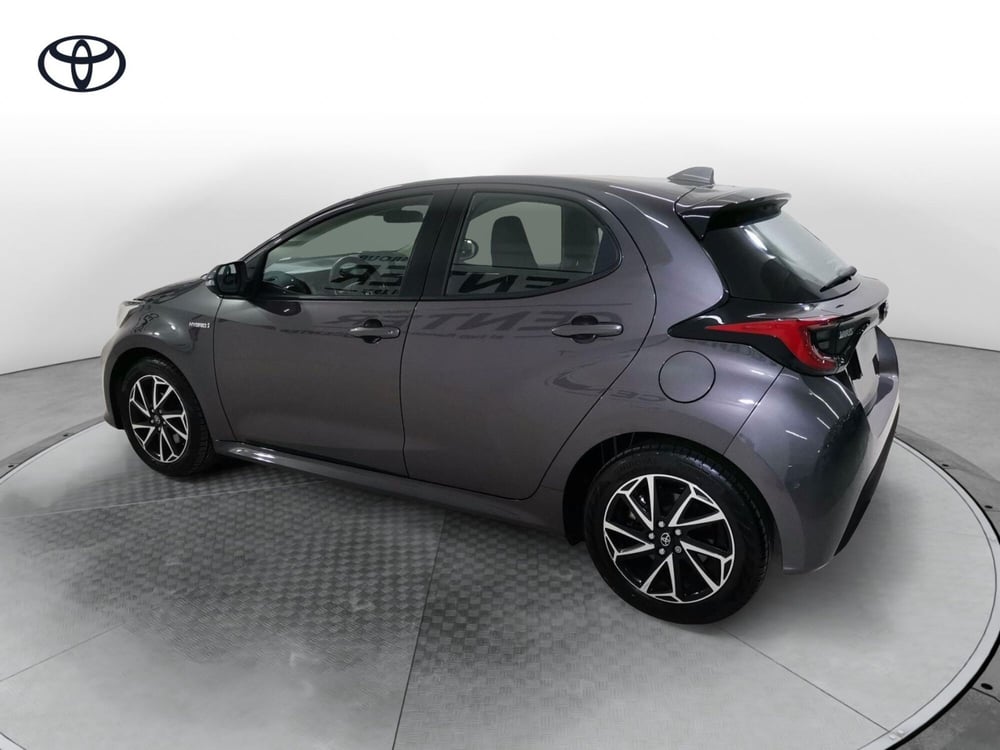 Toyota Yaris usata a Salerno (4)