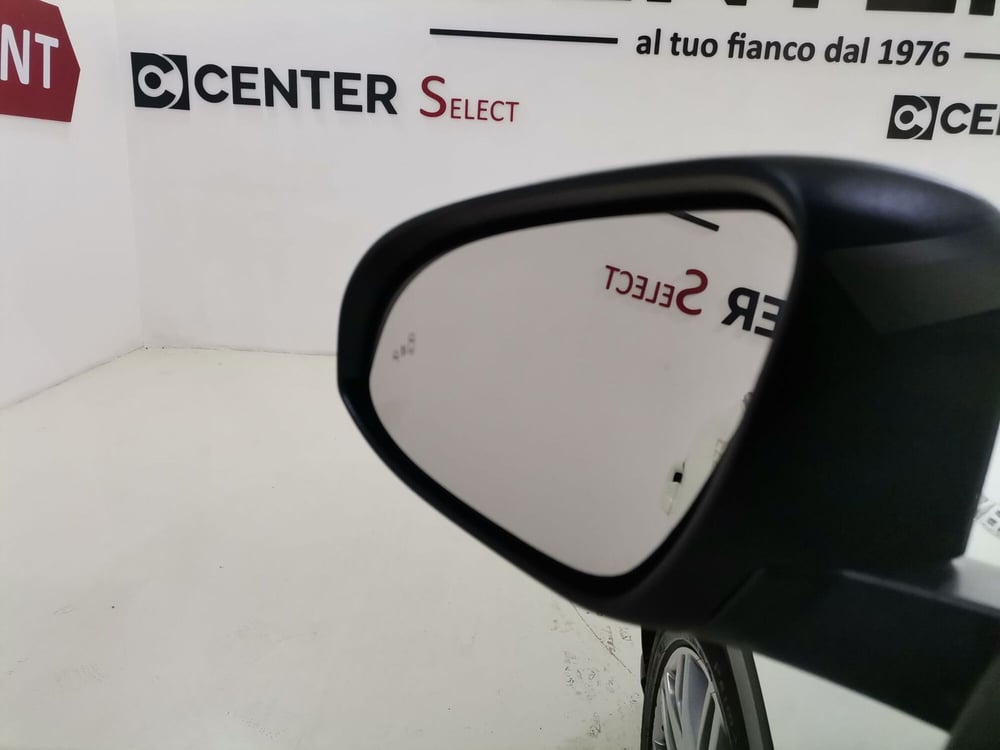 Toyota Toyota C-HR usata a Salerno (19)