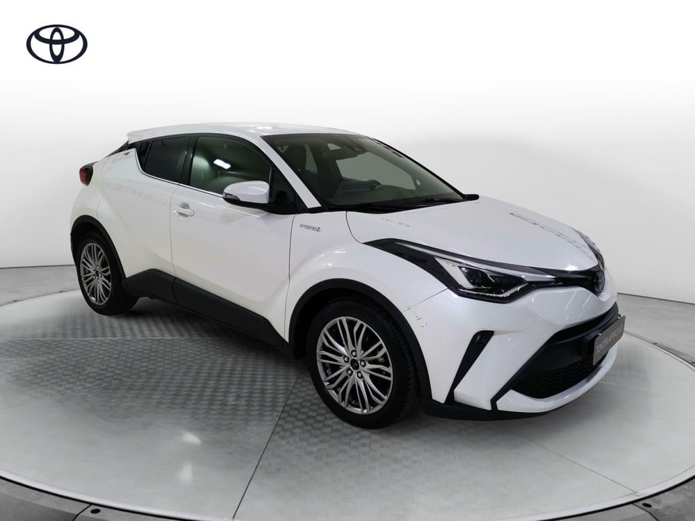 Toyota Toyota C-HR usata a Salerno (3)