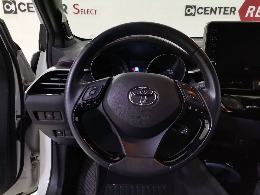 Toyota Toyota C-HR usata a Salerno (8)